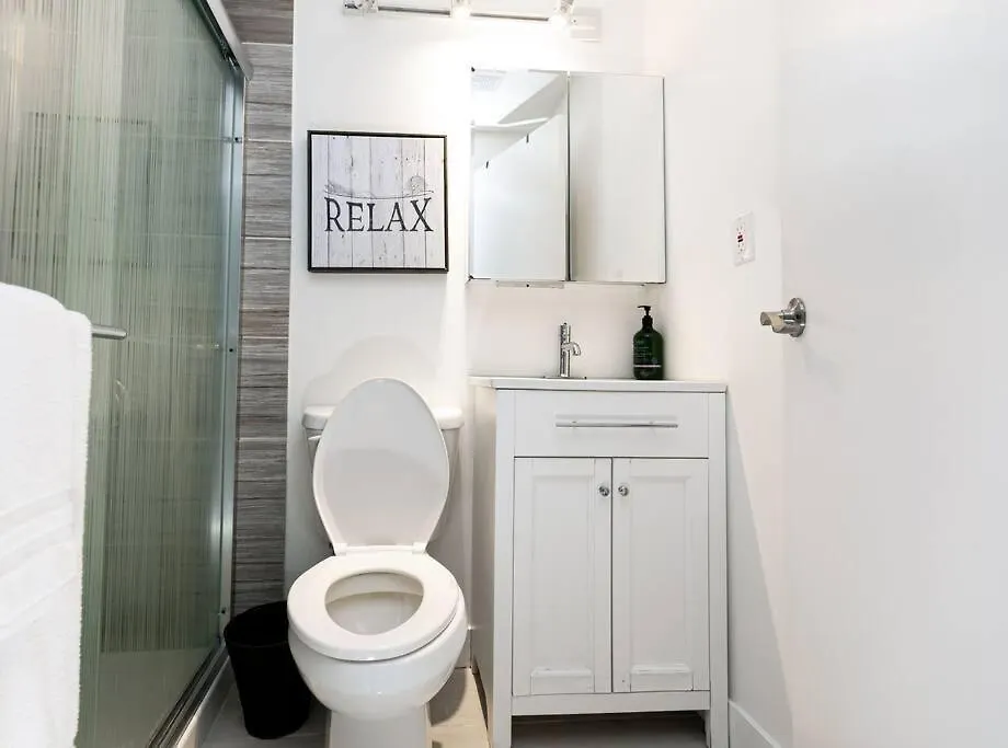 Charming Two-Bedroom Getaway With Large Private Yard Victoria Canada
